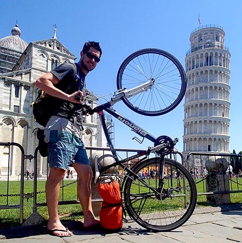 leaning tower of pisa with bike