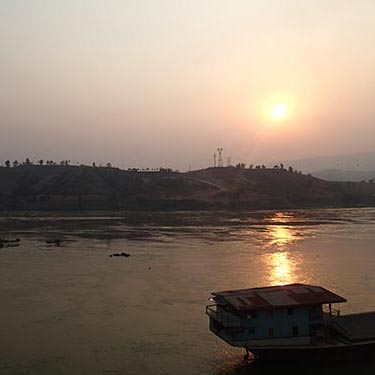 mekong river huay xia laos