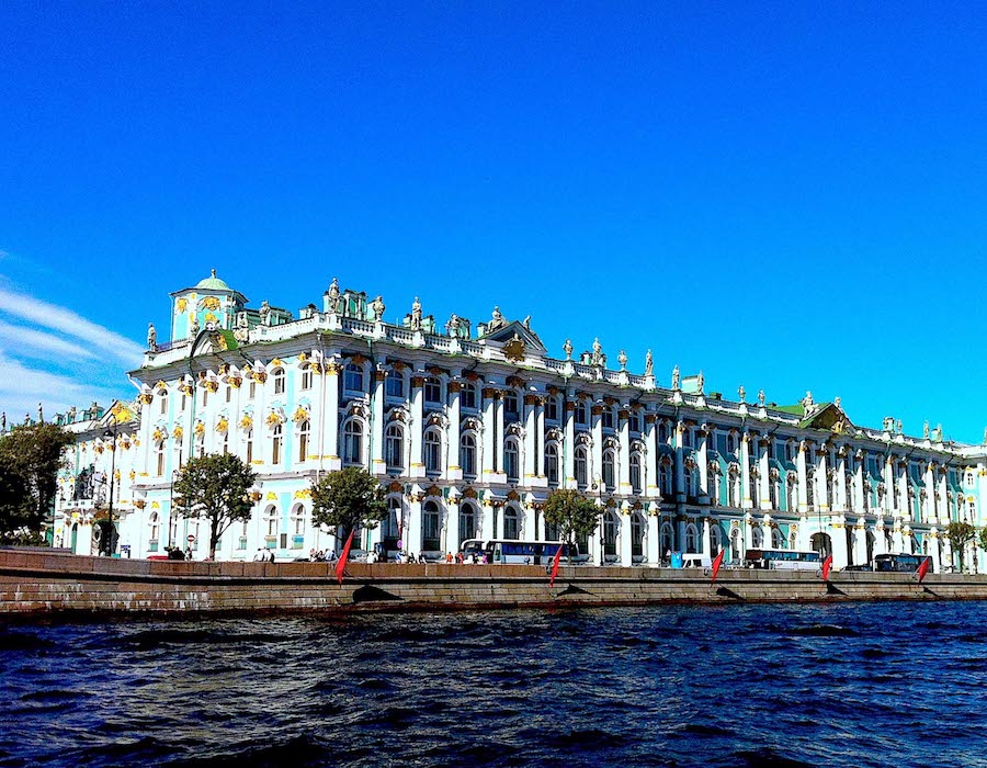 winter palace russia